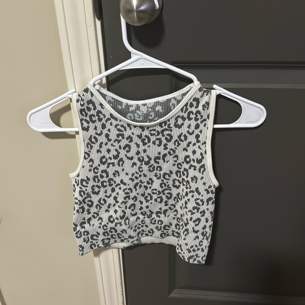 Workout crop top. Price is negotiable